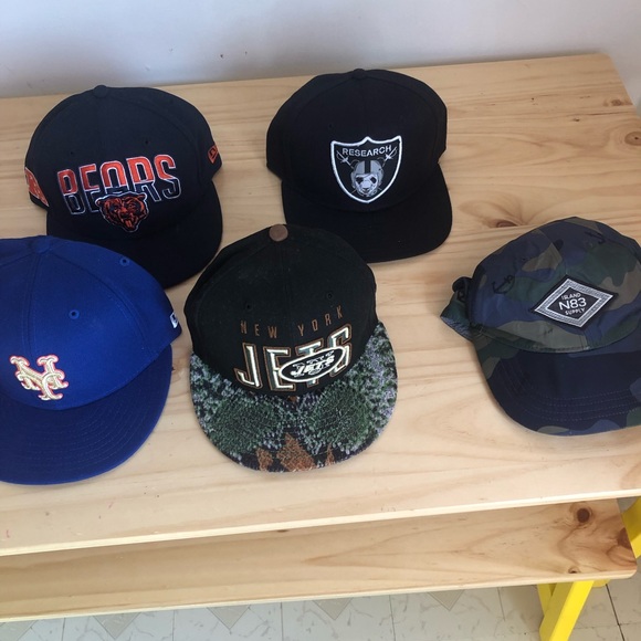 Hats. Caps, SnapBack and fitted sports hats. - Picture 7 of 16